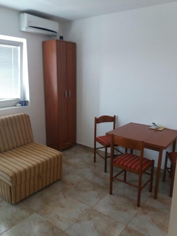 Mona&Mike Apartments Тиват Екстер'єр фото